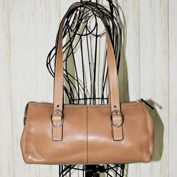 Fossil Classic (#75082) Tan Leather Shoulder Bag - Picture 6 of 8